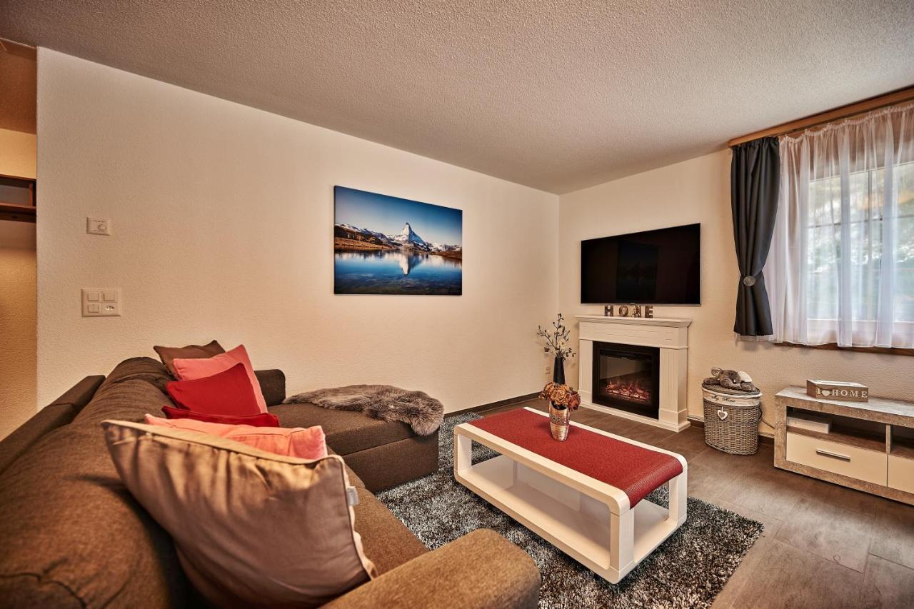 Apartment Breithorn - Charming Home - Free Parking & Wifi 劳特布龙嫩 外观 照片